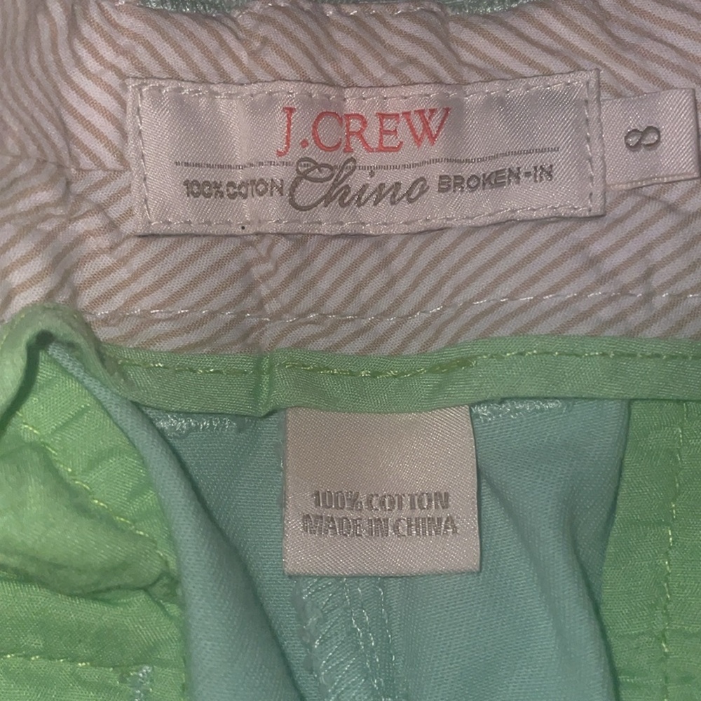 J. Crew Chino, broke-in shorts in sz.8 color mint/pale green. - Picture 3 of 4